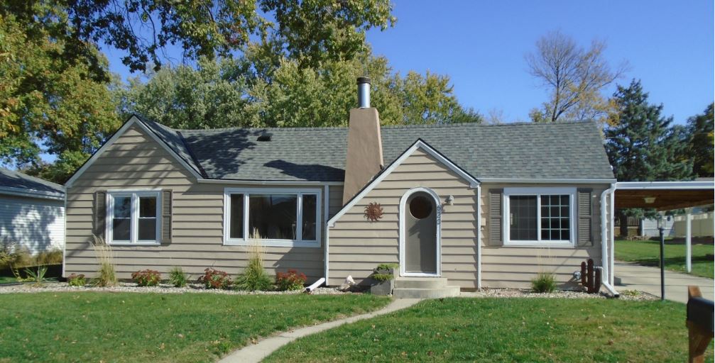 Neat Ranch with Plenty of Room