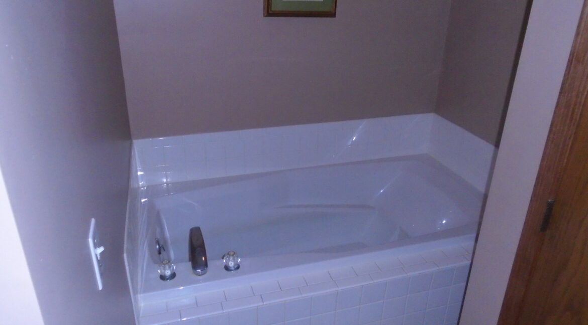 3+ Bedroom Ranch on the Edge of West Point Great Plains Real Estate